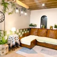 4BR entire house next to Skytrain BTS and Subway MRT Chatuchak, hotel i Bang O