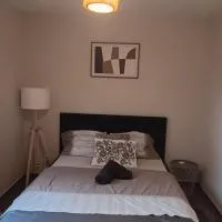 chambre privée dans une maison familiale, hotel em Charmes