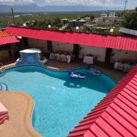 Vivy Hill's Hotel、ポルトープランスのホテル