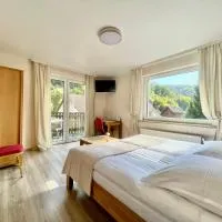 AM BERG Hotel-Restaurant، فندق في هرتسبرغ آم هارتس