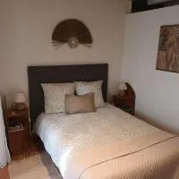 Rochefort-sur-Loire में, होटल Charmante chambre bords du louet .