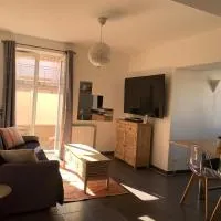 Spacieux appartement idéal séjour pro famille, hotel en Veauche