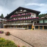 拉白塔酒店，馬東納迪坎皮利奧的飯店
