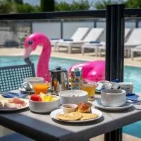 Hotel Caiman, hotel v mestu Pierrelatte