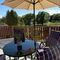 Ferienwohnung Wiesenblick, готель у місті Büchen