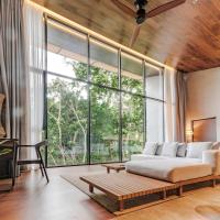 Piece Lio from Japan Managed by H Hospitality Group、エルニドにあるEl Nido Airport - ENIの周辺ホテル