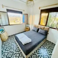 calm fulki house, hotel v destinaci Ikouzza