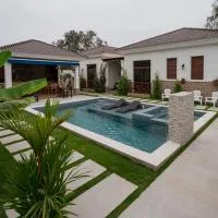 Casa Grace Olón, hotel em Olón