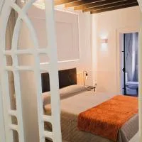 Moöm Apartamentos Turísticos, hotel di Tíjola