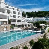 ホテル マメラ(Hotel Mamela)、カプリのホテル