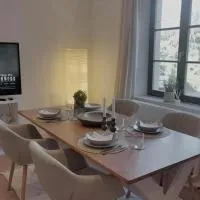 FeWo Großes 2 Zimmer Apartment in Berne, hótel í Berne