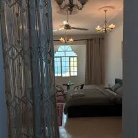 Qantab village room, отель в Маскате