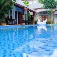 Ardea Resort Pool Villa, hotell i Amphawa