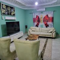 Tish home away from home, hotel near Osvaldo Vieira International Airport - OXB, Safim