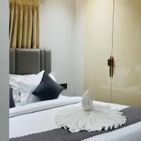 Shreshtam Apart Hotel, Kondapur, hótel í Lingampalli