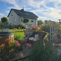 VIP VILLAGE Las Woda Rower - Podgrzewany Basen, Balia, Sauna, khách sạn ở Miedzierza