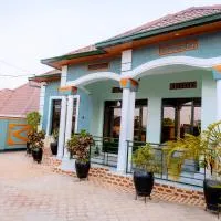 Modern Furnished House in Kabeza, hotel di Kigali
