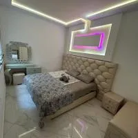 Appartement 3 kamers tetouan-Azla Beach 300 meter van het strand,得土安的飯店