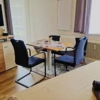 Alpenglück Apartment, отель в городе Бах