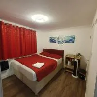 AMH Hotel - Greenford Station، فندق في Northolt