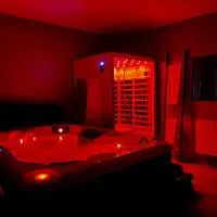 Caray Spa - Jacuzzi - Sauna - Gîte de charme, hotel di Bucquoy