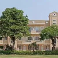 Home Stay with Giriraj View I On Parikrama Marg I 5 mins to ISKCON & Daan Ghati, hotell i Govardhan