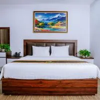 Văn Lâm Hotel, hotell sihtkohas Ðình Dù