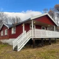 Romslig hus nær Varangerfjorden, hotel em Jakobselv