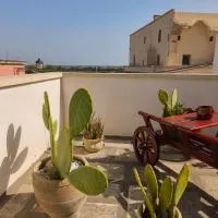 Salento Corte 900 Neviano, хотел в Neviano