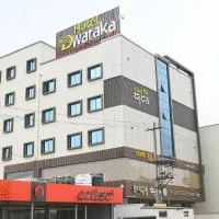 Hotel Dwaraka, hotell i Kaglipur