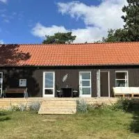 House direct to beach, hotel u gradu Greve