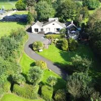Apartment in the Heart of Kerry, hotel din Knockeen Cross Roads