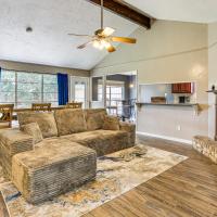 Fish, Golf, Explore Home 3 Mi to Prien Lake Park!, hotel near Lake Charles Regional - LCH, University Place