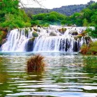 Matanovi dvori-Krka National Park, hotell i Lozovac