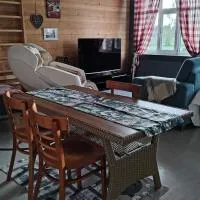 Hirsi koulun jumppasalin yksiö, hotel in Kankaanpää