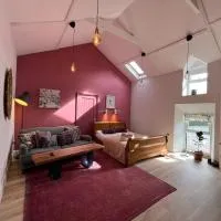 Cosy Northumberland Studio Cottage, hotel di Thropton