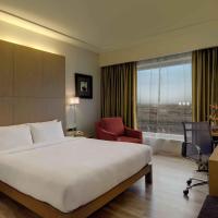 Novotel Hyderabad Airport, khách sạn gần Sân bay quốc tế Rajiv Gandhi - HYD, Hyderabad