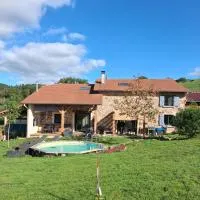 Gîte Mascotte, hotel a La Gresle