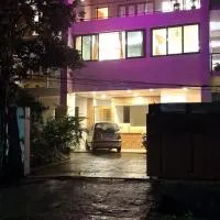 Aashirvaad Bed And Breakfast Homestay, hotel di Veer Savarkar International Airport