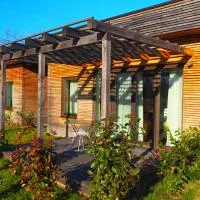 Zagreb Camp Bungalows、Rakitjeのホテル