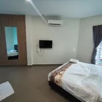 Mass Hotel: Kampong Kerayong şehrinde bir otel