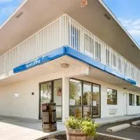 Motel 6-Lenexa, KS - Kansas City Southwest, ξενοδοχείο σε Lenexa