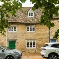 Charming Cotswold Cottage on Church Green, Witney, ξενοδοχείο σε Witney