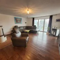 Apartment in Murbachhof up to 10 people Cooking possible, hotel em Bühl