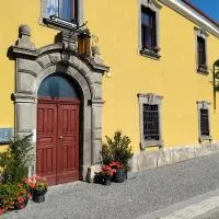 Guest House U Zámku: Slatiňany şehrinde bir otel