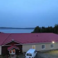 Auberge Du Lac Tiblemont - Motel in Senneterre near Valdor, Quebec、Senneterreのホテル