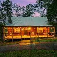 Secluded & Central, Hot Tub, Game Rm, Dog Friendly, hotel a Sevierville