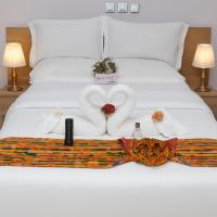 Residence La Paix Detente au bord de la piscine bar convivial pizzas artisanales et atmosphere sereine pour voyageurs en quete de repos de saveurs et de chaleur humaine a yamoussoukro, hotel near Yamoussoukro - ASK, Yamoussoukro