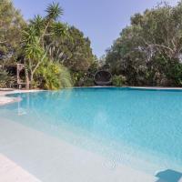 GuestHost - Charming Pool Villa Porto Rotondo, hotel en Porto Rotondo