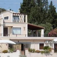 Noradia and Ginfred villas Corfu, hotel Ahílióban